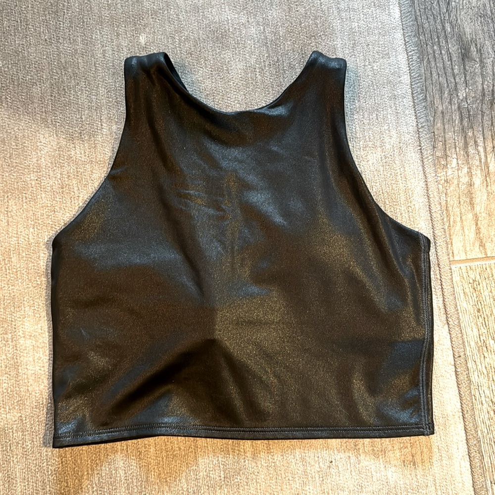 Athleta size XS crop with built in sports bra